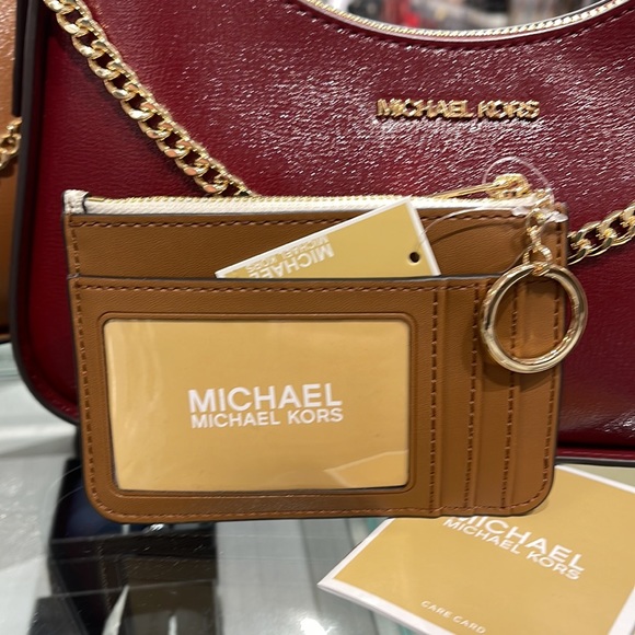 MICHAEL KORS JET SET TRAVEL SMALL TOP ZIP COINPOUCH WITH ID CARD VANILLA 
NWT - Picture 13 of 16